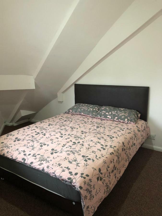 Treetops Flat2 Hall Green B28 伯明翰 外观 照片